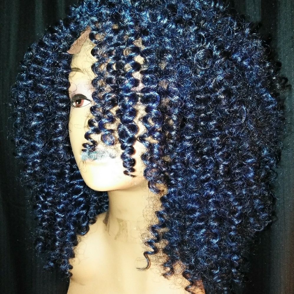 Creative Wigs - Picture 2 of 8